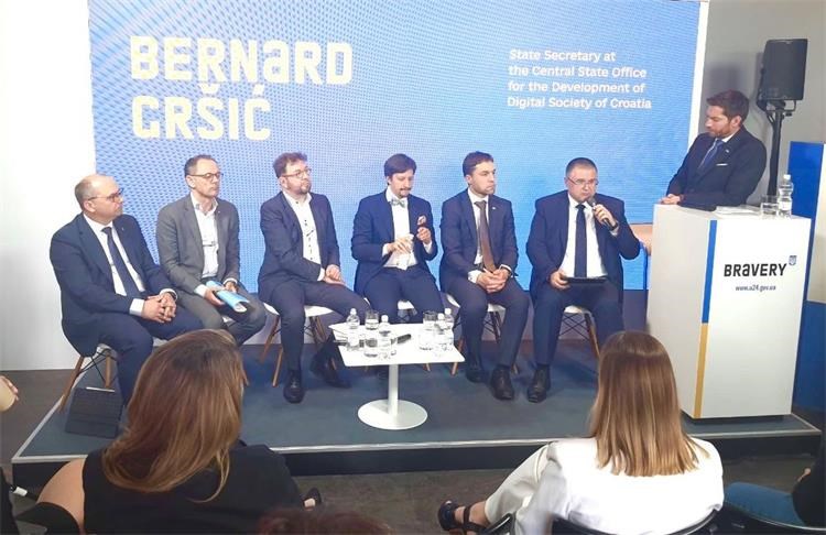 Državni tajnik Gršić: Digitalna transformacija nije o serverima i žicama, nego o ljudima